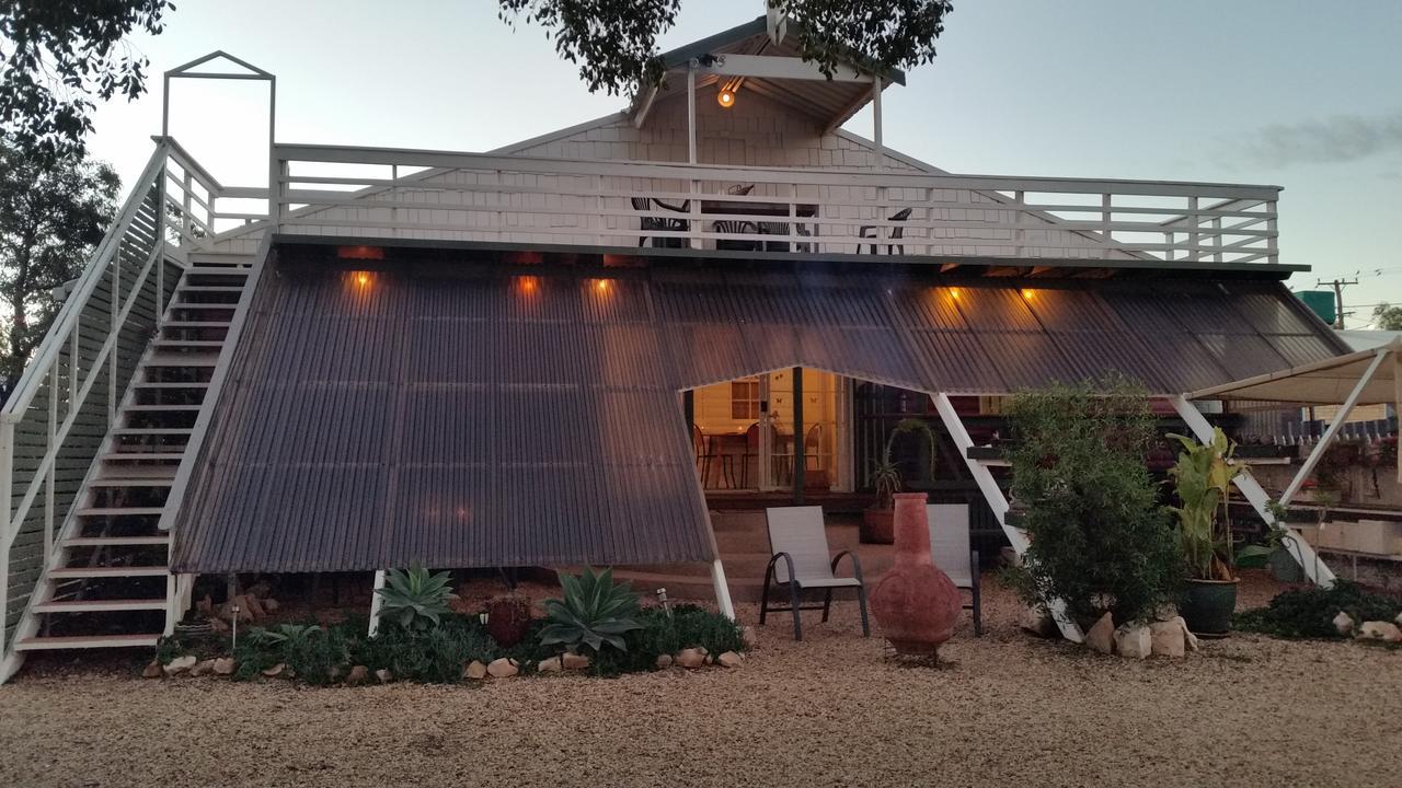 Sonja'S Bed And Breakfast Lightning Ridge Exterior foto