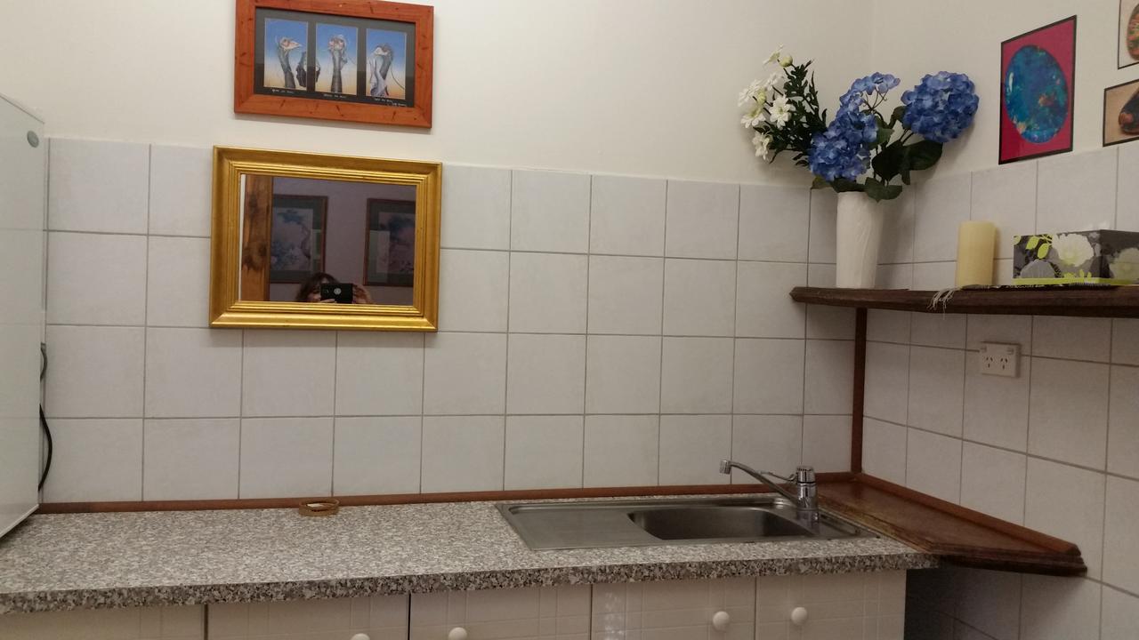 Sonja'S Bed And Breakfast Lightning Ridge Exterior foto