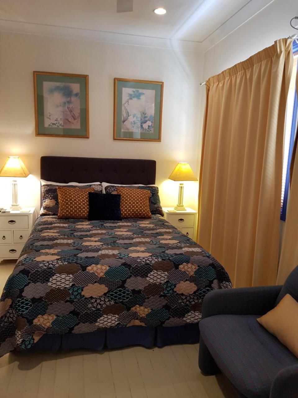 Sonja'S Bed And Breakfast Lightning Ridge Exterior foto