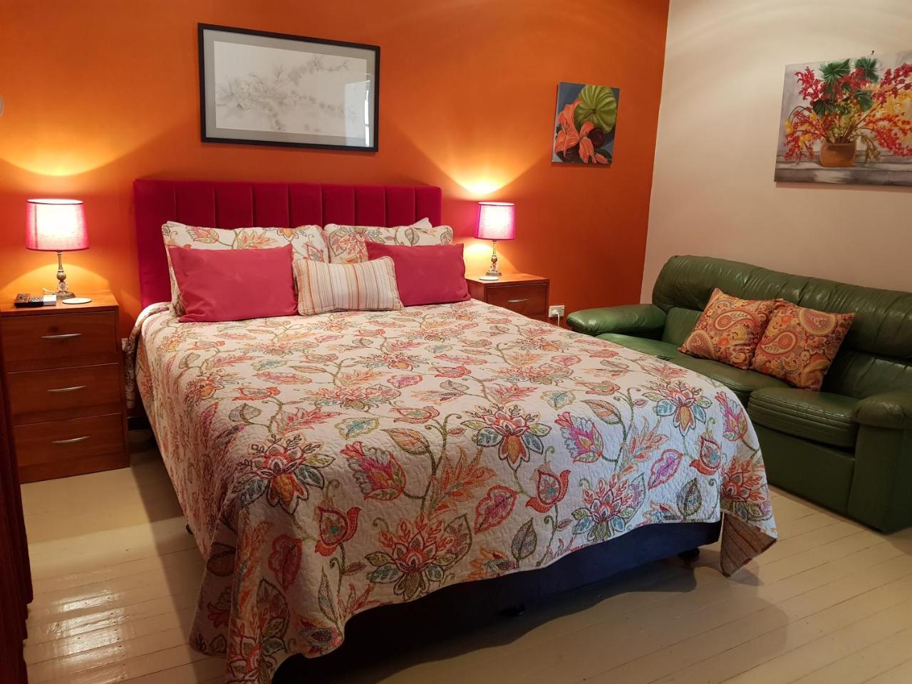 Sonja'S Bed And Breakfast Lightning Ridge Exterior foto